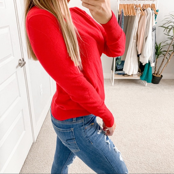 Everlane The Cashmere Cropped Crew Sweater Red - Picture 3 of 7